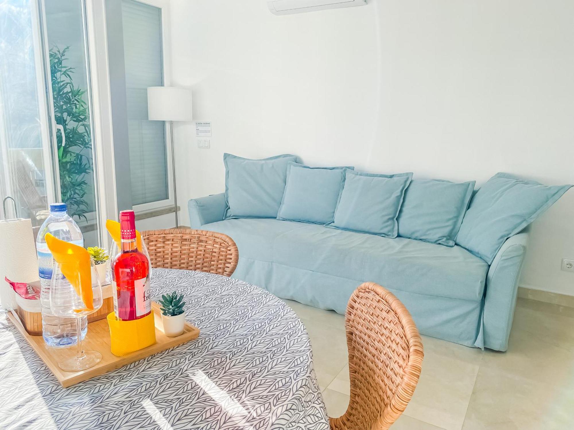 Luxury 2 Min Beach With Balcony, Ocean View, Wifi, Ac, Smarttv Portimão Exterior foto