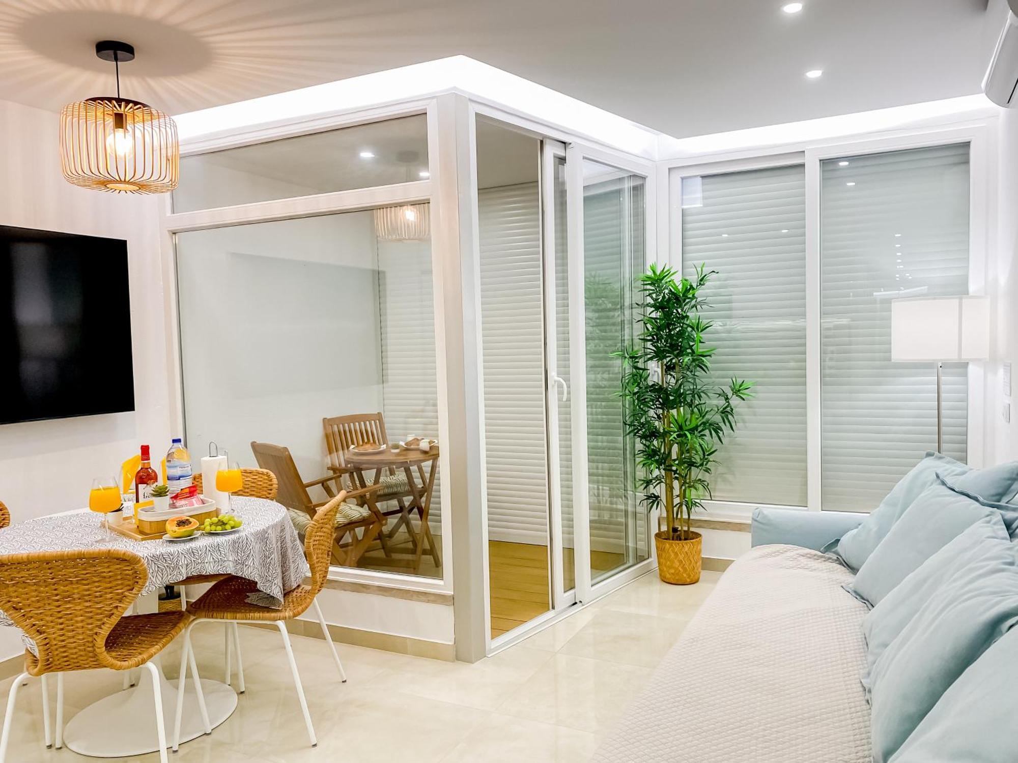 Luxury 2 Min Beach With Balcony, Ocean View, Wifi, Ac, Smarttv Portimão Exterior foto