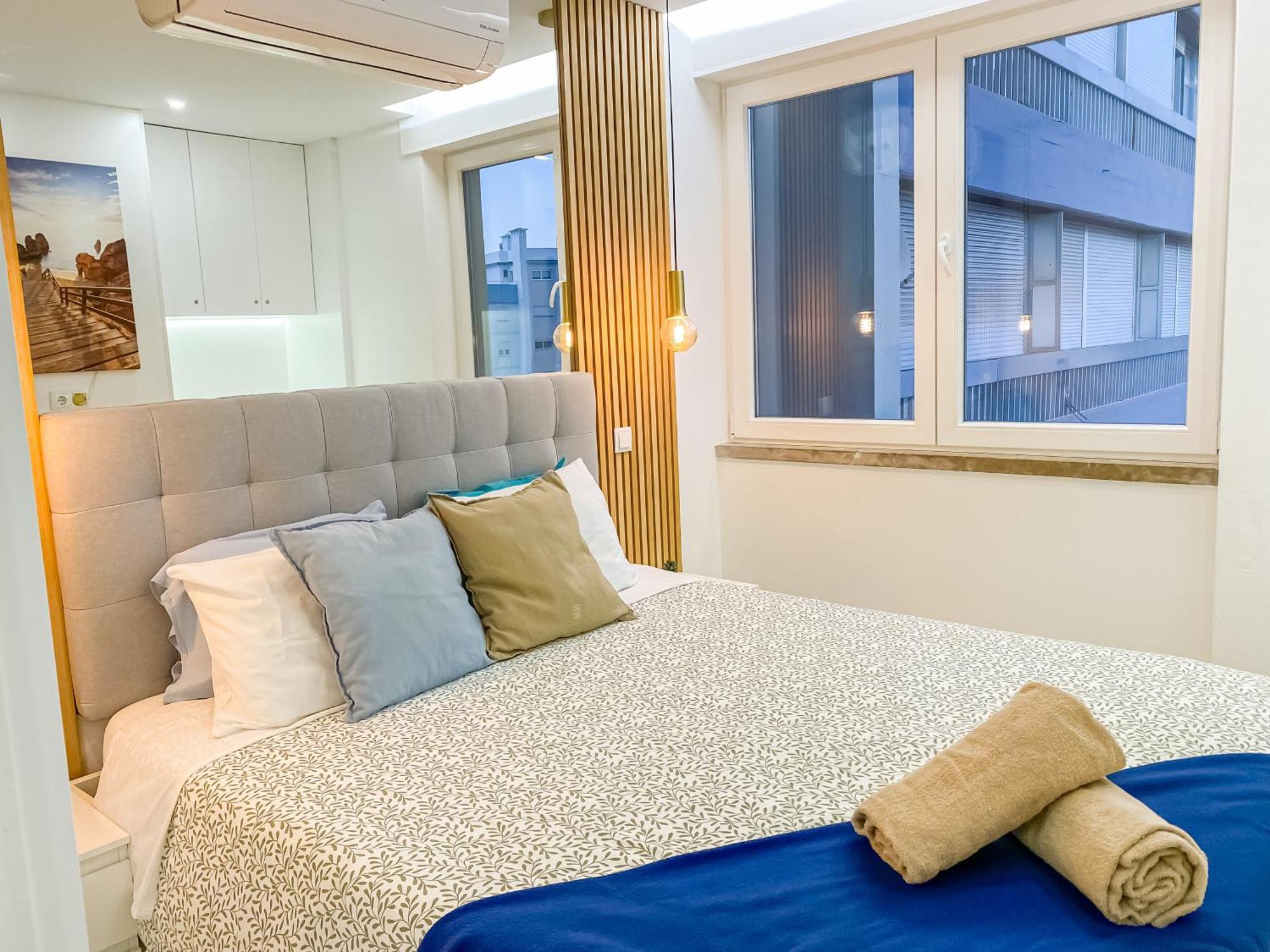 Luxury 2 Min Beach With Balcony, Ocean View, Wifi, Ac, Smarttv Portimão Exterior foto